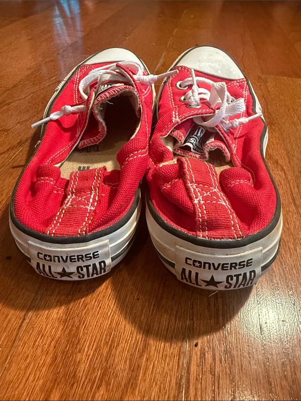 Converse Red Low-Top Canvas Sneakers with White Laces - Picture 4 of 7